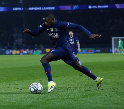 巴塞罗那寻,求与托雷延,长一年合同,B体育官网,B体育平台,B体育链接,B体育官方